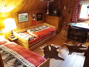 3 makuuhuonetta, ilmainen Wi-Fi, vuodevaatteet