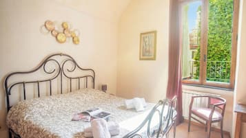 Apartemen Keluarga, beberapa kamar (Casa di Lella) | 1 kamar tidur, brankas, meja kerja, dan ruang kerja ramah laptop