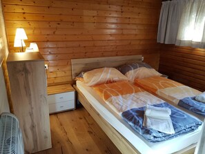 Wi-Fi de cortesia, roupa de cama