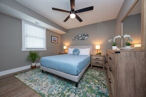 3 bedrooms, iron/ironing board, WiFi, bed sheets