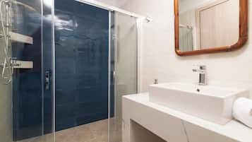 Shower, eco-friendly toiletries, hair dryer, towels