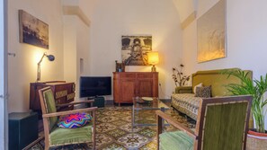 Appartement (2 Bedrooms) | Coin séjour