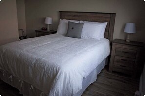 Standard Suite, Harbor View | Free WiFi
