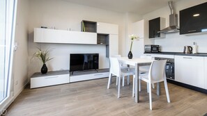 公寓 (1 Bedroom) | 餐厅