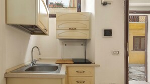 Ảnh chưa phân loại, 4 trong số 19 ảnh, nút