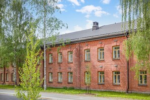 Front of property - Forenom Apts Lahti Hennala (Lahti)