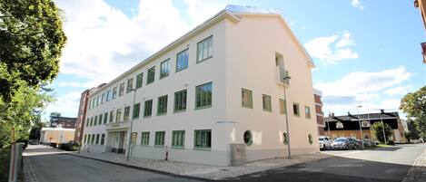 Façana frontal de l'allotjament