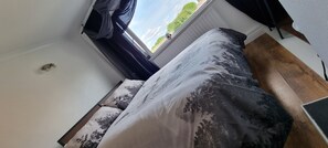 1 bedroom, iron/ironing board, WiFi, bed sheets - TATTOO THEMED PACKAGE STAY!
Listed price includes x1 hour of tattoo studio time (Coventry)
