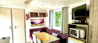 Cottage 2 Mobilhome 2 Zimmer Unterkunft für 2 Erwachsene + 1 Kind auf Ecksofa