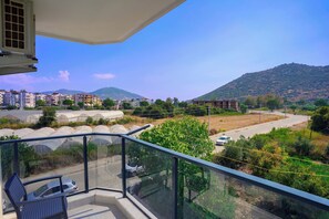 Family Room, Balcony, Garden View | Balkoni