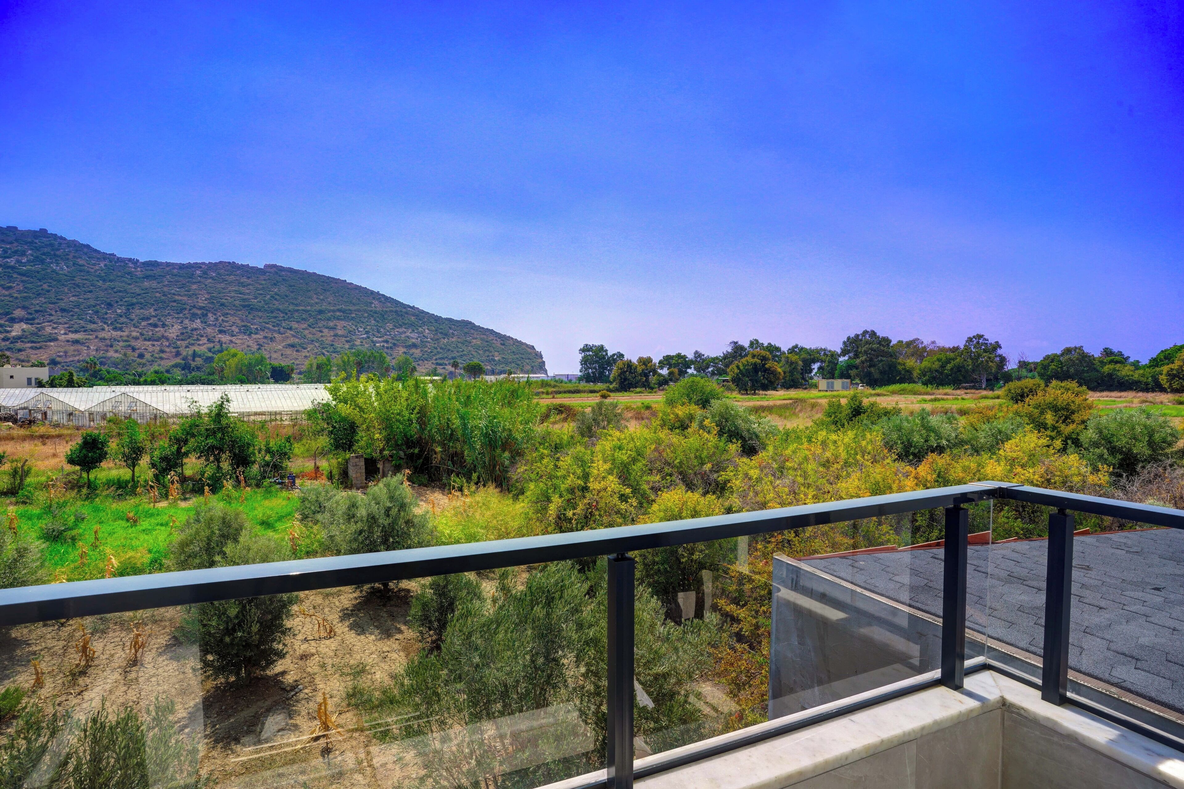 In-room safe, soundproofing, free WiFi