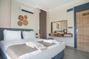 Standard Double Room, Balcony, Garden View - Port Selene Otel (Gazipasa)