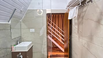 Cottage, uitzicht op meer (Ac A frame) | Badkamer