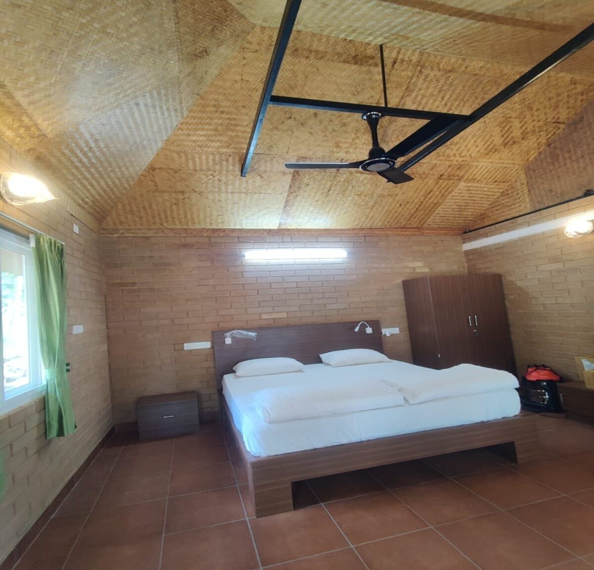 Thatched Roof Earthern Cottage | Free WiFi