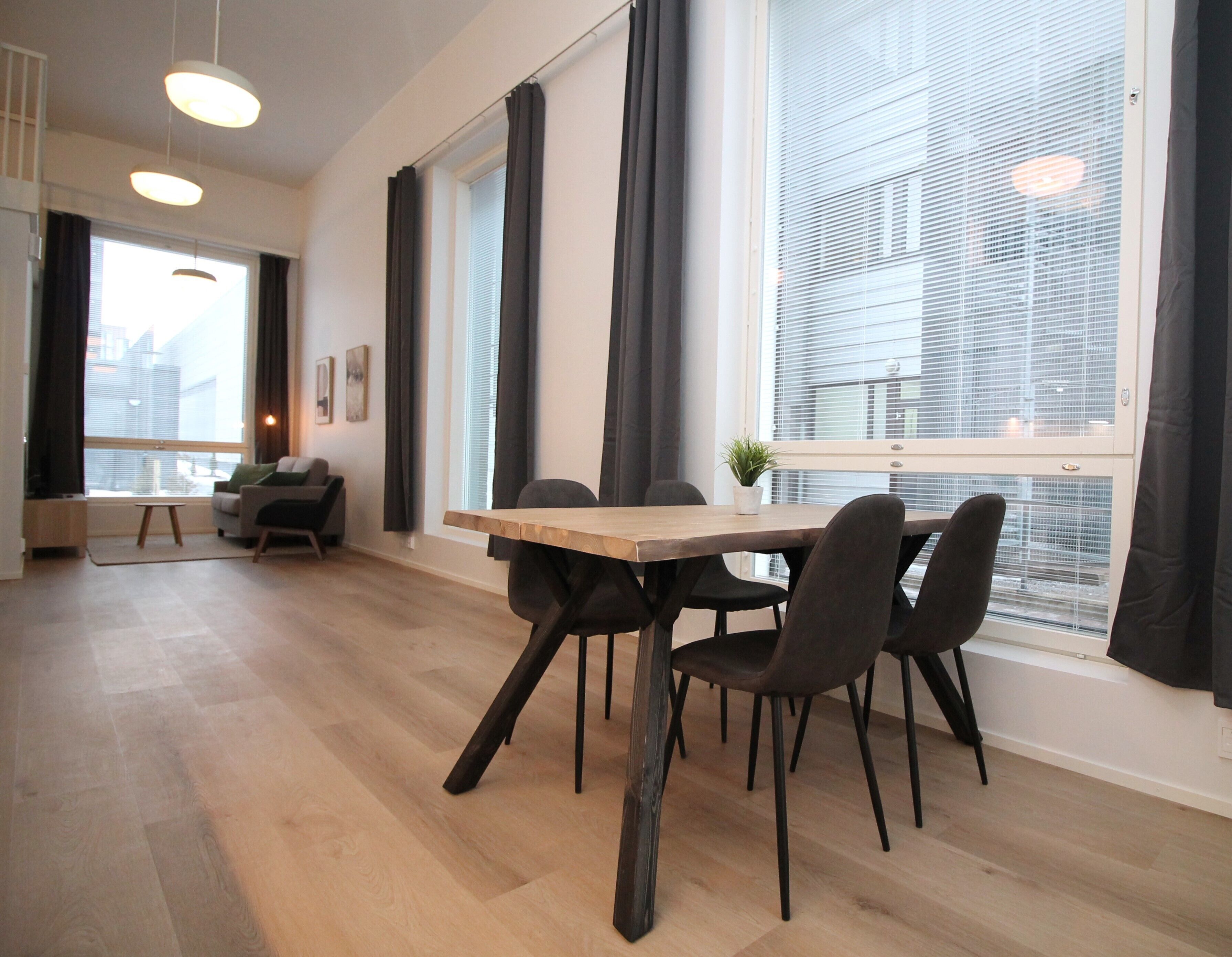 Standard-Apartment | Wohnbereich | 32-Zoll-Fernseher mit Kabelempfang