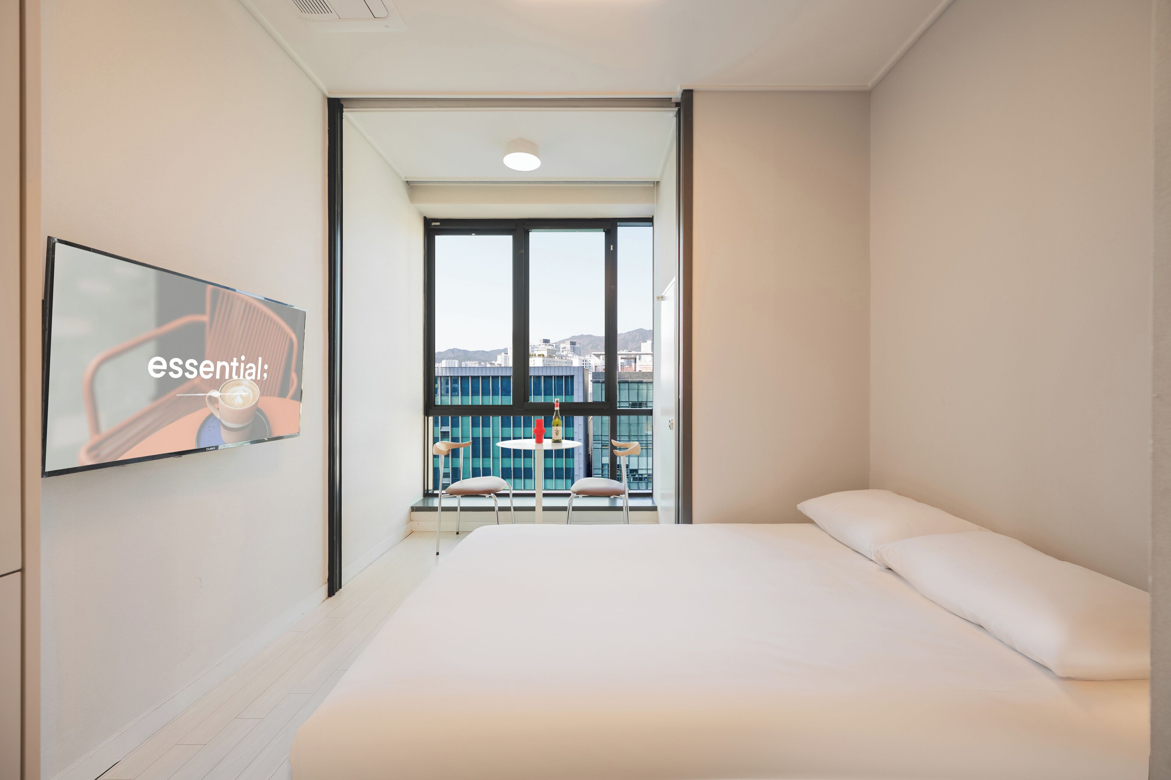 Random Studio | WiFi (無料)