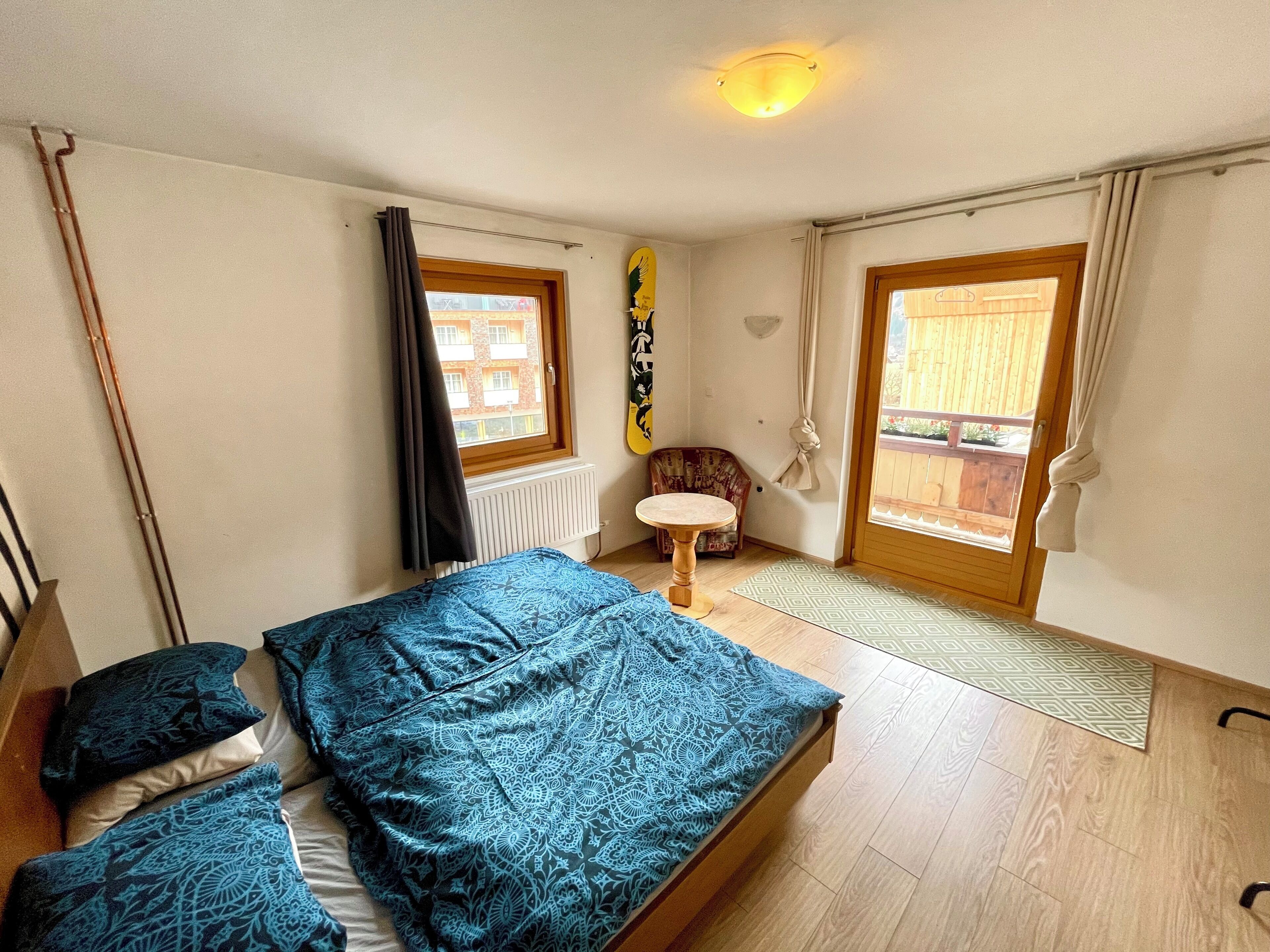 7 Schlafzimmer, Reisekinderbett, WLAN, Bettwäsche