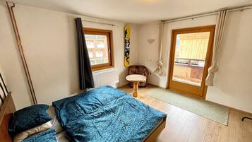 7 chambres, lit parapluie, Wi-Fi, draps fournis