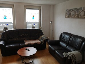 Living area - Drei Zimmer Appartment 2+2 Personen (Weingarten)