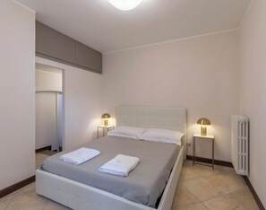 شقة (1 Bedroom) | 1 غرفة نوم ومكواة/لوح كي وأسرّة أطفال/رضّع (مجانًا) وواي فاي مجانًا