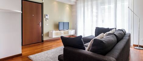 55-Zoll-Fernseher mit Kabelempfang