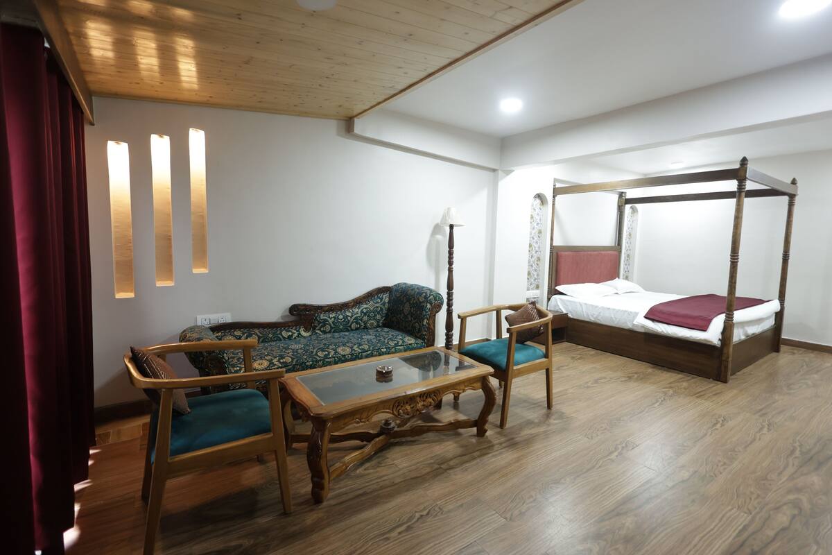 Premium Room