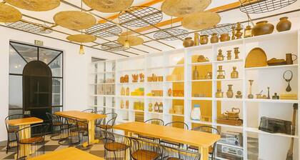 Kafal Pako Resort - Luxury Mountain View Stay in Mukteshwar