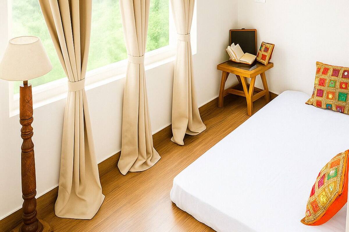 Ropa de cama de alta calidad, sistema de insonorización y wifi gratis 