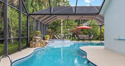 Turquoise Turtle Cove-25 Minutes to the Beach and Port!