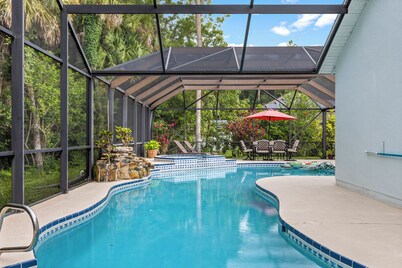 Turquoise Turtle Cove-25 Minutes to the Beach and Port!