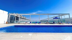 Outdoor pool - Incredible Stay With Beachfront in Ras Al Khaimah (Ras Al Khaimah)