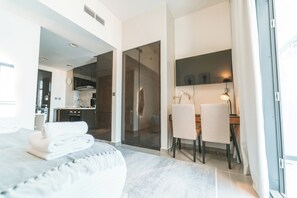 1 bedroom, iron/ironing board, bed sheets