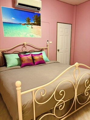 2 soverom, strykejern/-brett, wi-fi og sengetøy