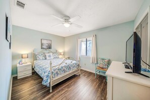 2 Schlafzimmer, Bügeleisen/Bügelbrett, kostenloses WLAN, Bettwäsche