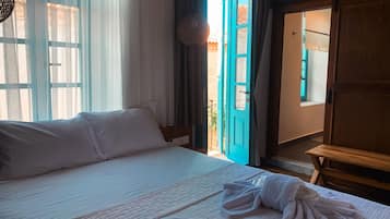 Exclusieve kamer | Lakens van Egyptisch katoen, luxe beddengoed, een minibar