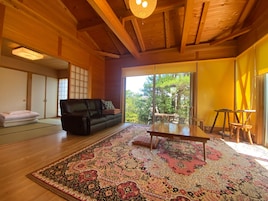 Vila, cozinha americana, em edifício anexo | 1 quarto, edredons de pluma, individualmente decorados