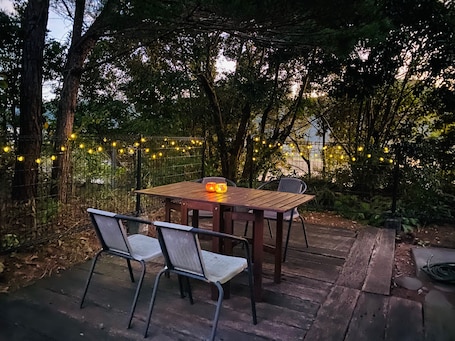 Terraza o patio. Shimantogawa no yado yuubetei