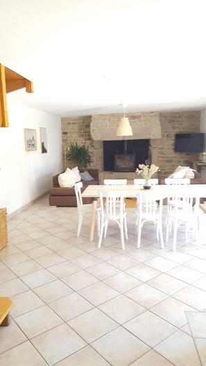 Dining - Maison Proche Carnac/la Trinité sur Mer (Ploemel)