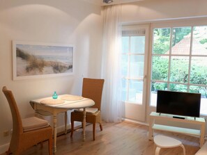Dining - Holiday Vacation by the sea (Lübeck)