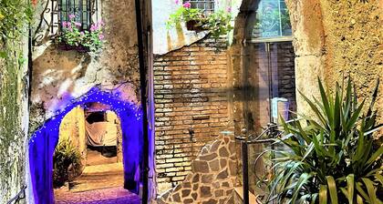 2 Bedroom Private vacation home in Scalea