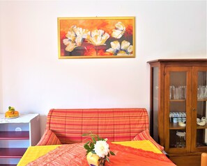 2 chambres, fer et planche à repasser, Wi-Fi, draps fournis