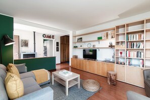 2 bedrooms, premium bedding, down duvets, iron/ironing board - Green Home Montorfano (Montorfano)