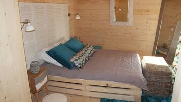 Cottage, Garden View | Bed sheets