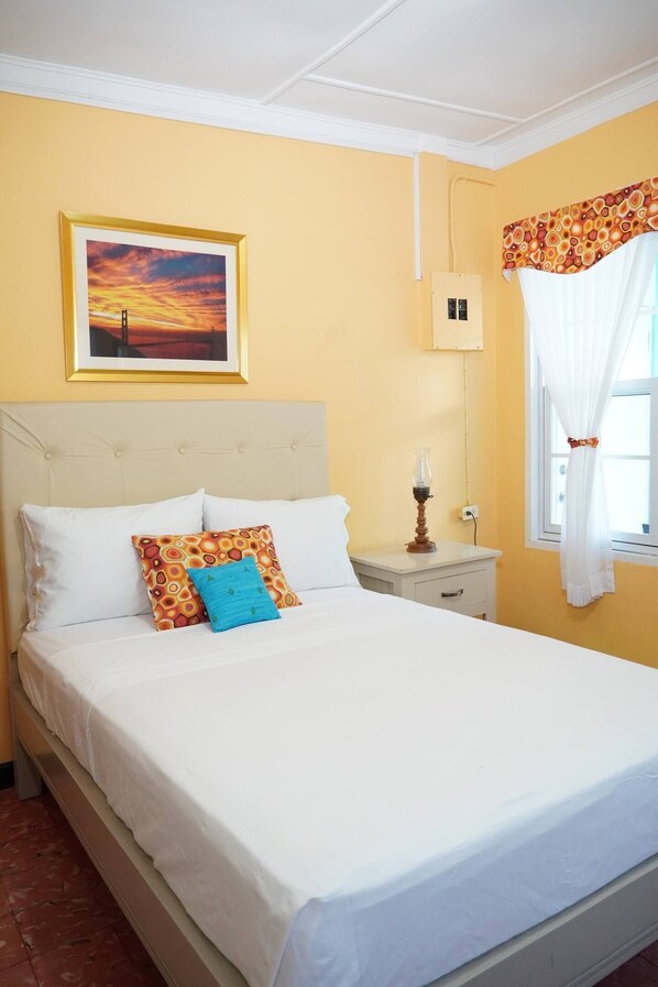1 habitación, wifi y ropa de cama