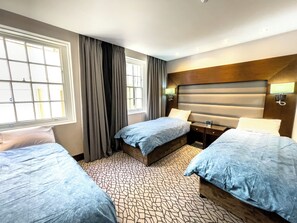 Coffres-forts dans les chambres, chambres insonorisées, Wi-Fi gratuit