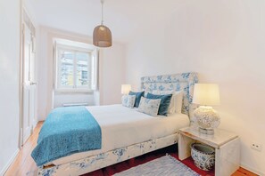 Familieleilighet, byutsikt | 2 soverom, dundyner, individuelt dekorert og individuelt innredet