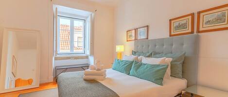 슈피리어 아파트 | 2 개의 침실, 오리/거위털 이불, 각각 다른 스타일의 인테리어, 각각 다르게 가구 비치