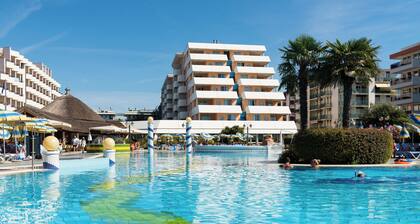 Aparthotel Holiday