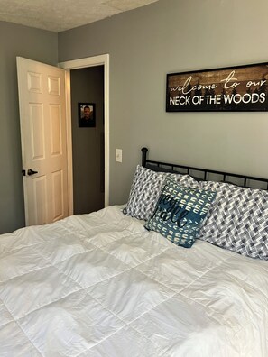 5 chambres, fer et planche à repasser, lit parapluie, Wi-Fi