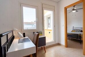 2 habitaciones y caja de seguridad en la habitación